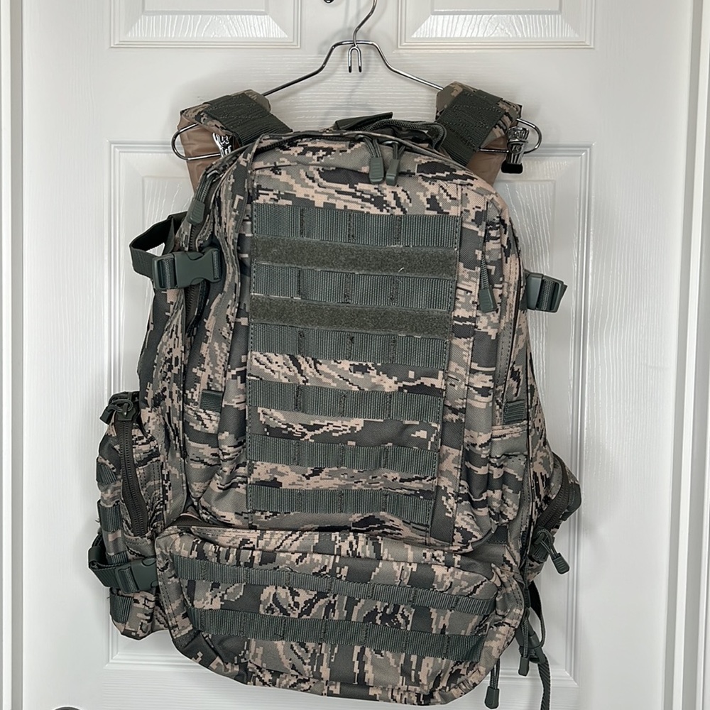 Air Force ABU Hercules 3 Day backpack by Military Luggage Company NWOT.